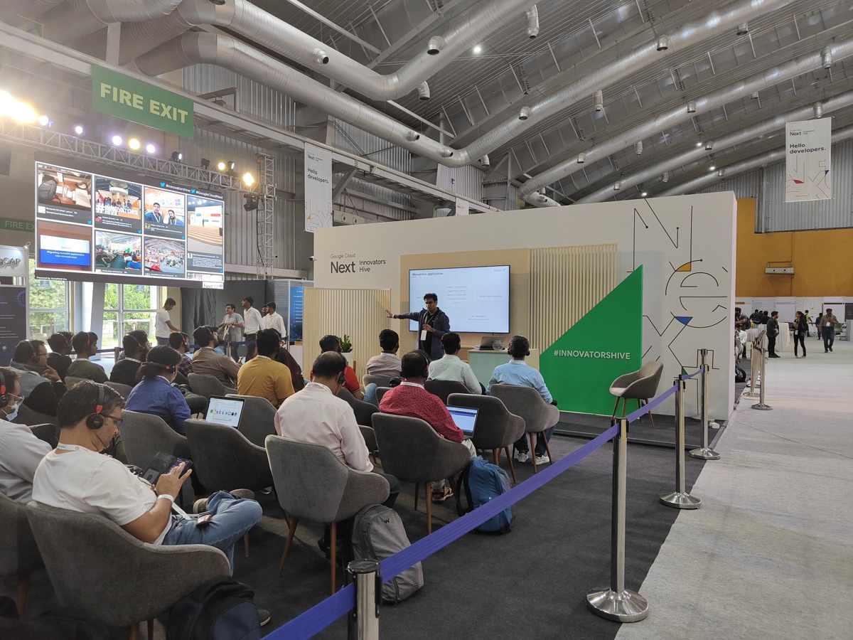 Presenting at Innovators Hive — wide angle